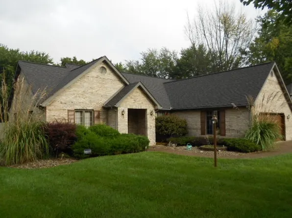 152 Country Club Rd, Terre Haute, IN 47803