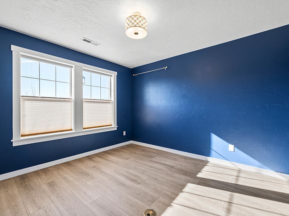 5th image of 7578 E Wheatley St