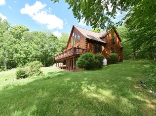 8 Scenic View Dr, Lincoln, ME 04457