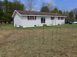 N11714 Koeller Rd, Clintonville, WI 54929