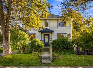 19 Long Pond Rd, St. John's, NL A1B1N6
