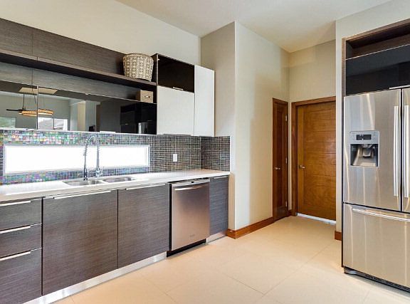 4th image of 4205 Date Palm Ave