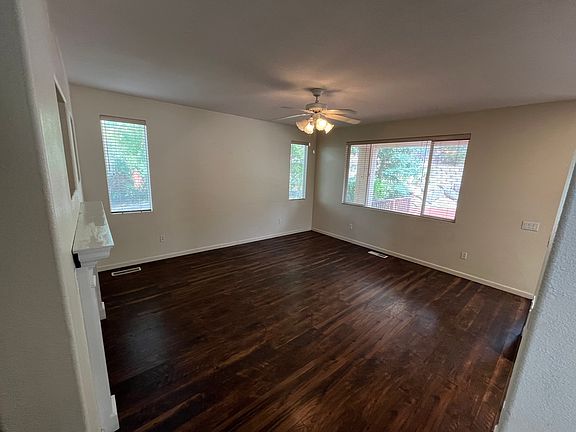 4th image of 4456 Glacier Peak Cir