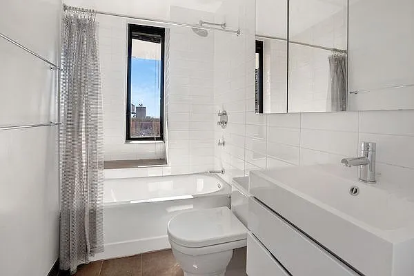 Sold by 212 Apartments LLC | media 13