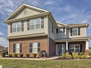 112 Eagle Creek Dr, Simpsonville, SC 29681