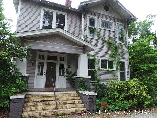 1st image of 450 S Irwin Ave