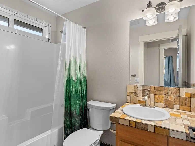 245 Wintersage Cir — Photo 12