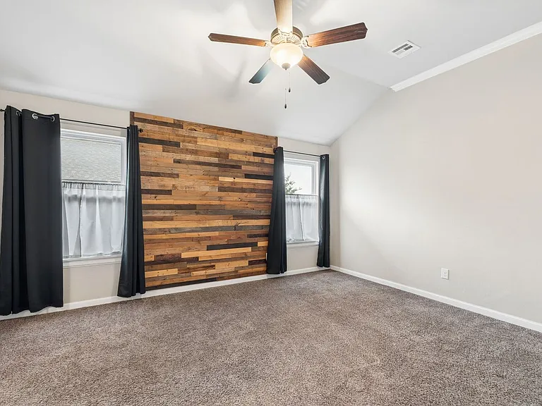 1751 Lexington Ct — Photo 27
