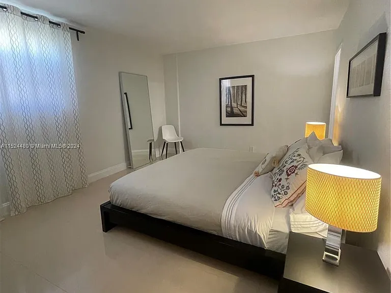 3801 S Ocean Dr #15V — Photo 12