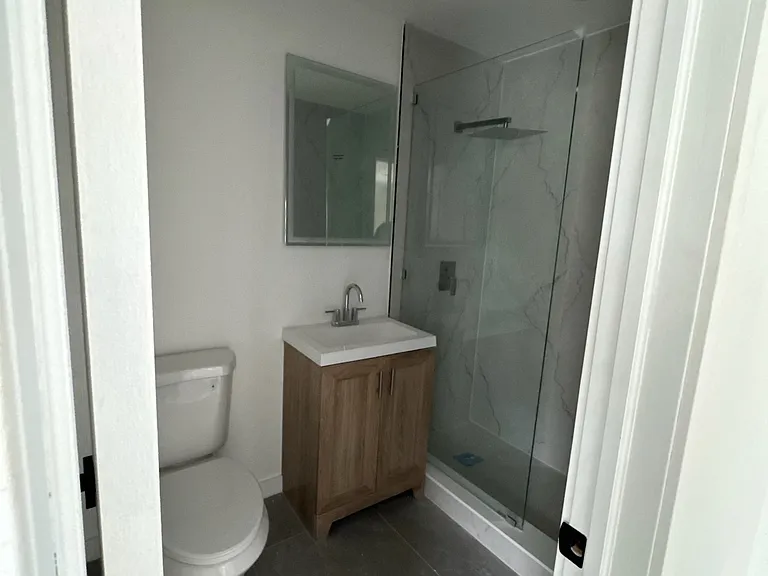 2415 Garfield St — Photo 14