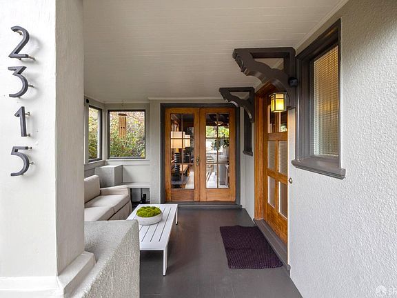 4th image of 2315 Eunice St