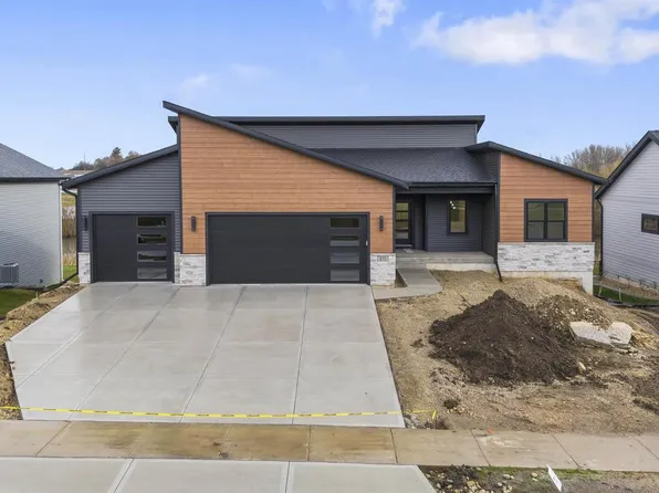 410 Michelle Lane, Cottage Grove, WI 53527