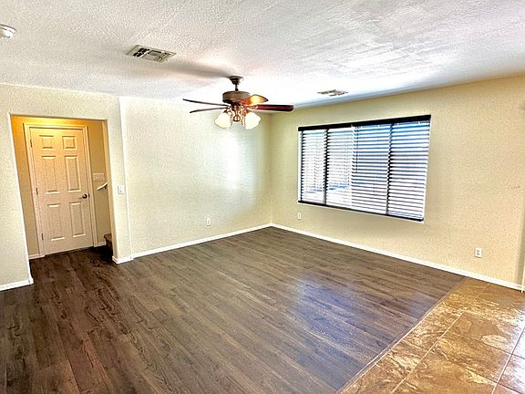 4th image of 2208 S 48th St