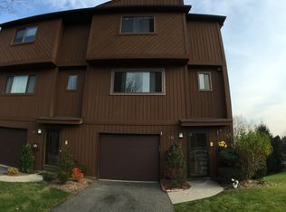 40 Metro Vista Dr, Hawthorne, NJ 07506