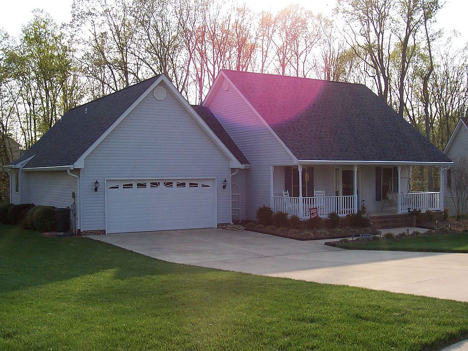 1st image of 22437 Greenview Pkwy