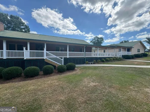 207 Bill Branch Rd, Baxley, GA 31513