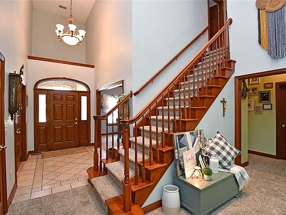 3rd image of 7008 Loner Ln