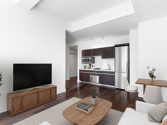 3rd image of 116 John St APT 2405