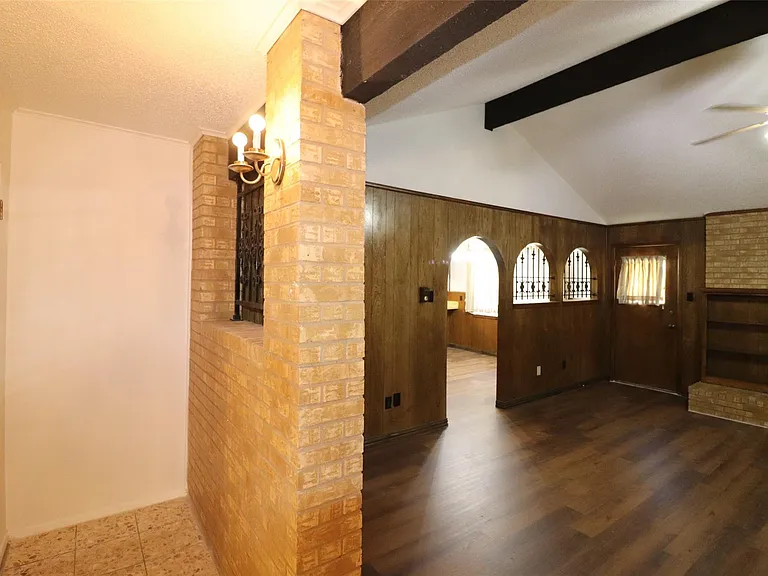 3420 Willowcrest Dr — Photo 15