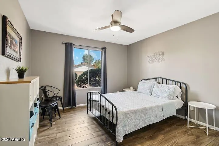 3 bed, 2.0 bath, 1722 sqft, $2,495 — Photo 4