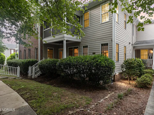 600 Copperline Drive Unit 101, Chapel Hill, NC 27516