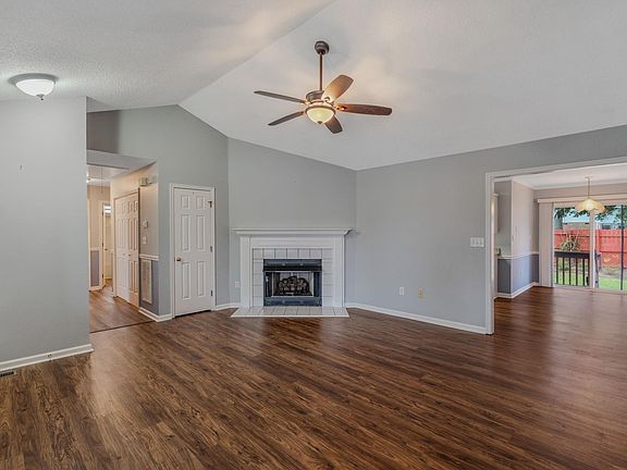 3rd image of 5 Fortson Way