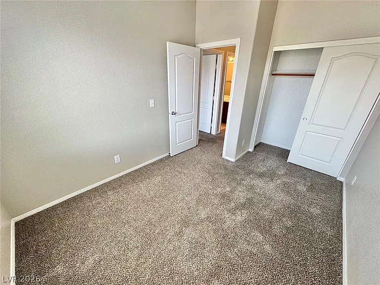 6012 Traviata Ave — Photo 19