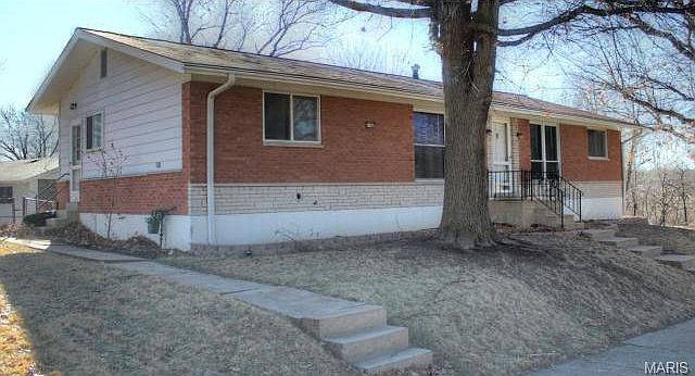 1st image of 4786 Villa Knoll Dr
