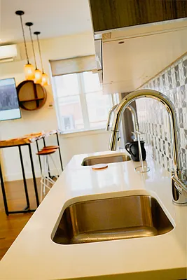 Rented by HFF Realty LLC | media 15