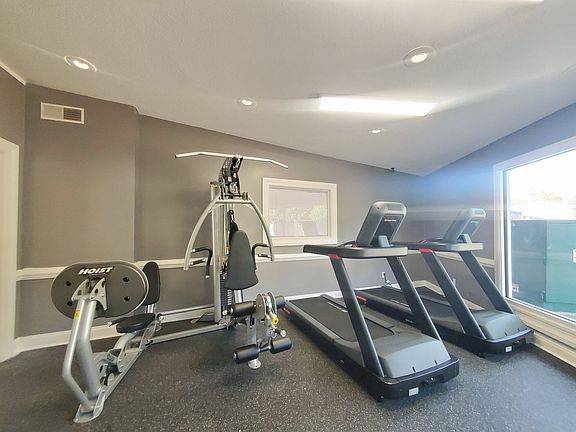 4th image of 2231 Shadow Valley Rd #D8089ae61