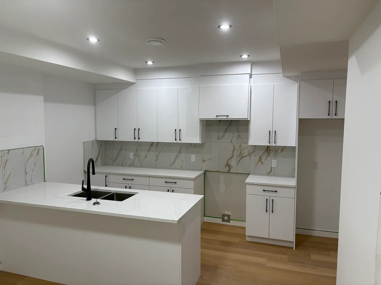 3 bed, 2.5 bath, 1550 sqft, $1,995 — Photo 2