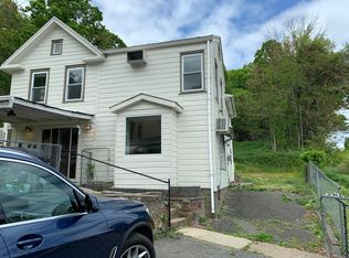 725 N Liberty Dr, Stony Point, NY 10980