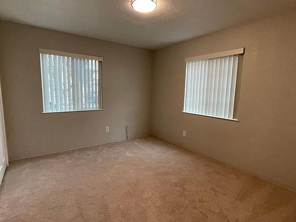 5th image of 1056 Luther Ave