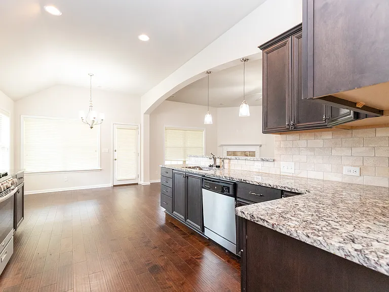 9141 Autumnbrooke Way — Photo 11