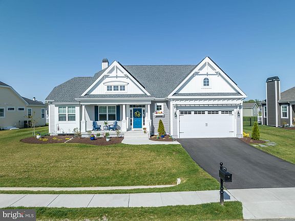 2nd image of 29677 Patrick Henry Cir