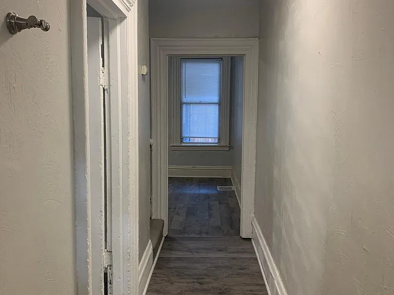 303 Miltenberger St — Photo 9