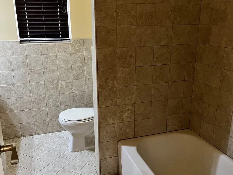 112 De Leon Dr — Photo 16