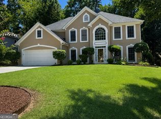 243 Harbor Pointe Dr, Stone Mountain, GA 30087