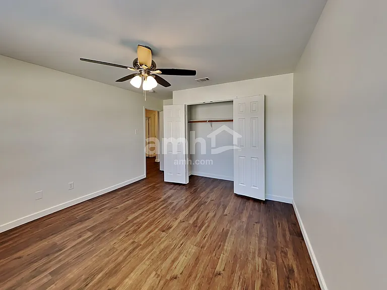803 Windflower Dr — Photo 15