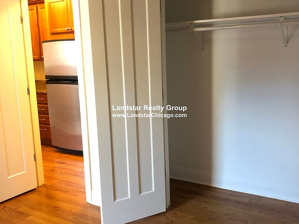 1st image of 2706 W Ainslie St #3e