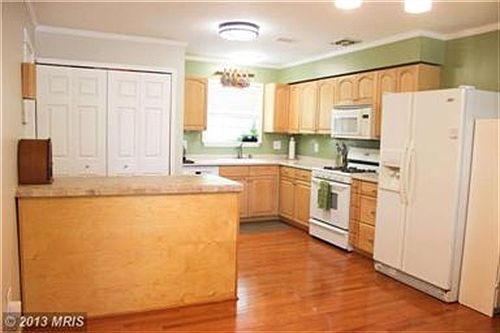 3rd image of 13412 Princedale Dr