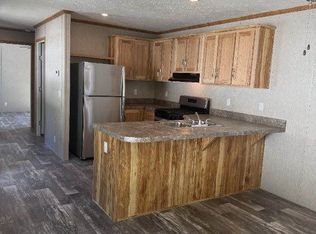20 Austin Dr, Orono, ME 04473