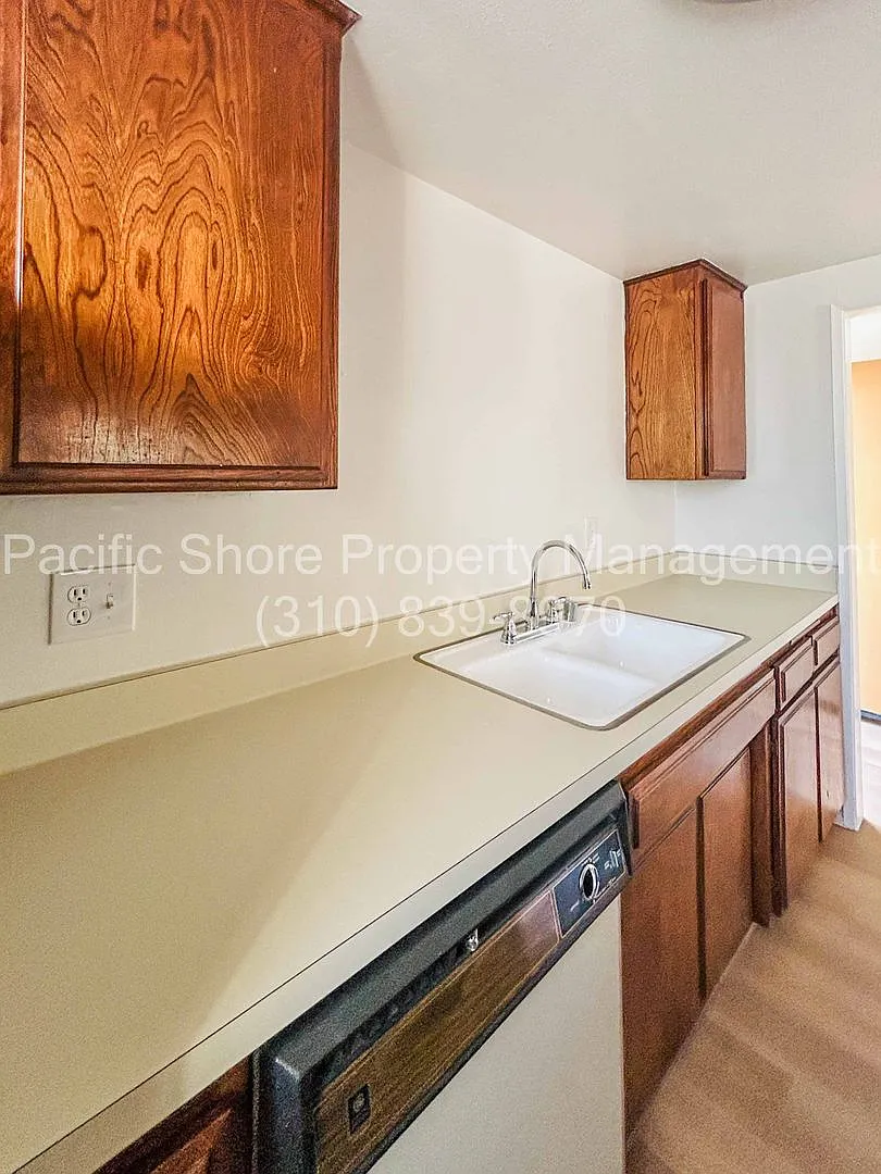 2814 Sawtelle Apartments — Photo 3