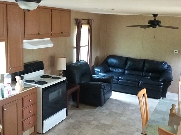 kitchen/livingroom