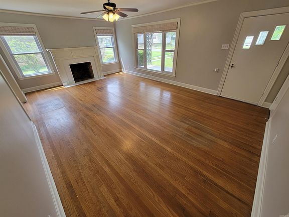 4th image of 714 Water St