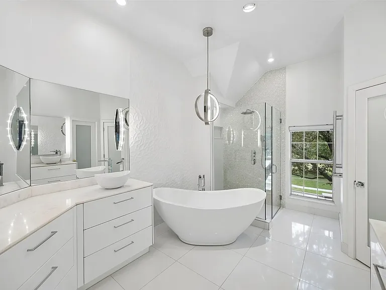 8408 Kenning Ct — Photo 19