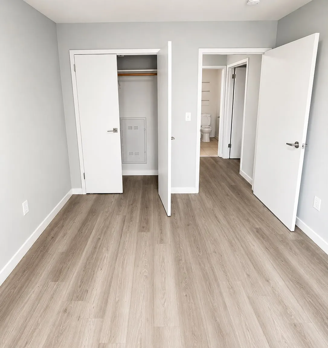 2 bed, $1,964 — Photo 4