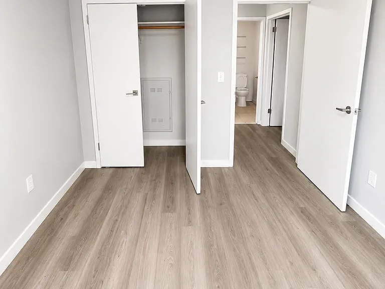 203-217 12th Ave #206 — Photo 4
