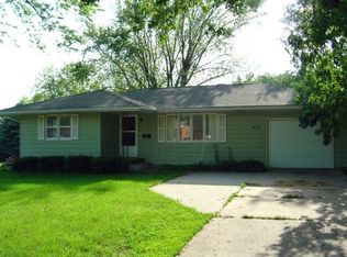414 NW 2nd St, Ogden, IA 50212