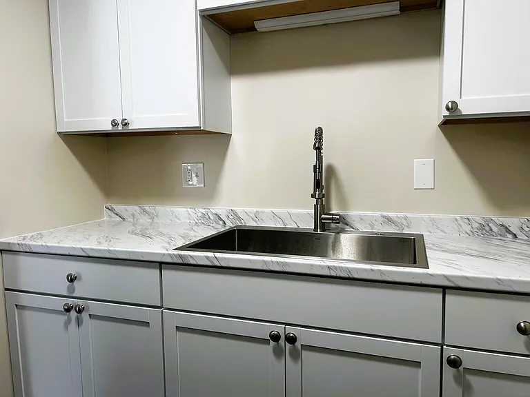 Burnet Park Apartments — Photo 28